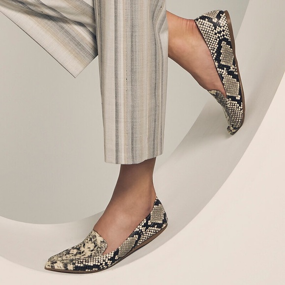 Gorgeous Zara Snake Print Leather Loafers ♥️ - Picture 7 of 16